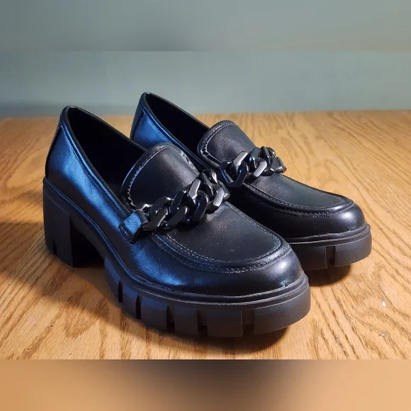 Madden Girl Chunky Lug Sole Loafers Womens 7 Black Heel Shoes Chain Platform - Picture 3 of 15